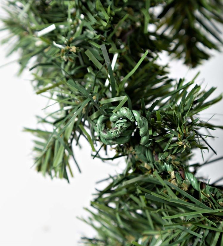 Plow & Hearth articles ménagers guirlande de vacances en pin de Montfair 0BNZ1704