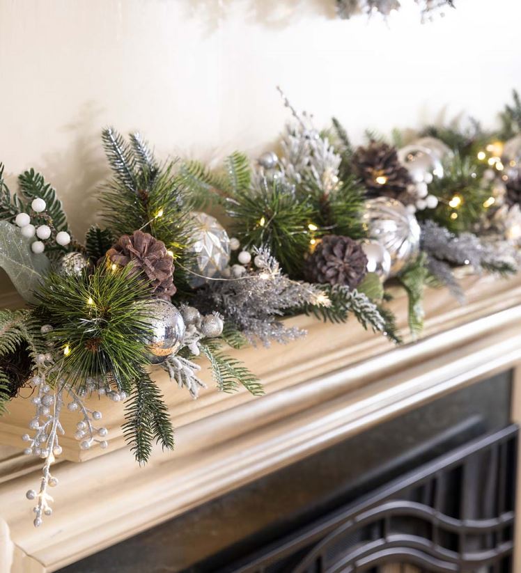 Plow & Hearth articles ménagers guirlande de vacances à feuilles persistantes argentée éclairée 0BNZ1707