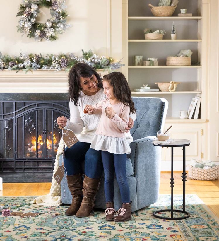 Plow & Hearth articles ménagers guirlande de vacances à feuilles persistantes argentée éclairée 0BNZ1707