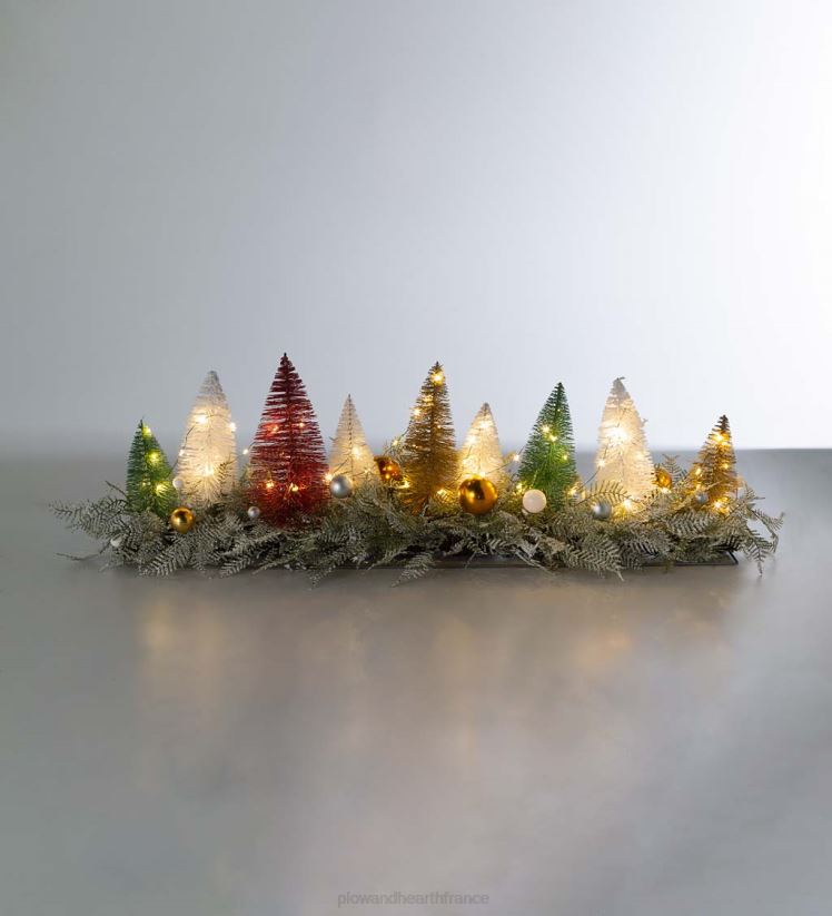 Plow & Hearth articles ménagers pièce maîtresse de vacances éclairée avec des arbres à goupillons 0BNZ1706