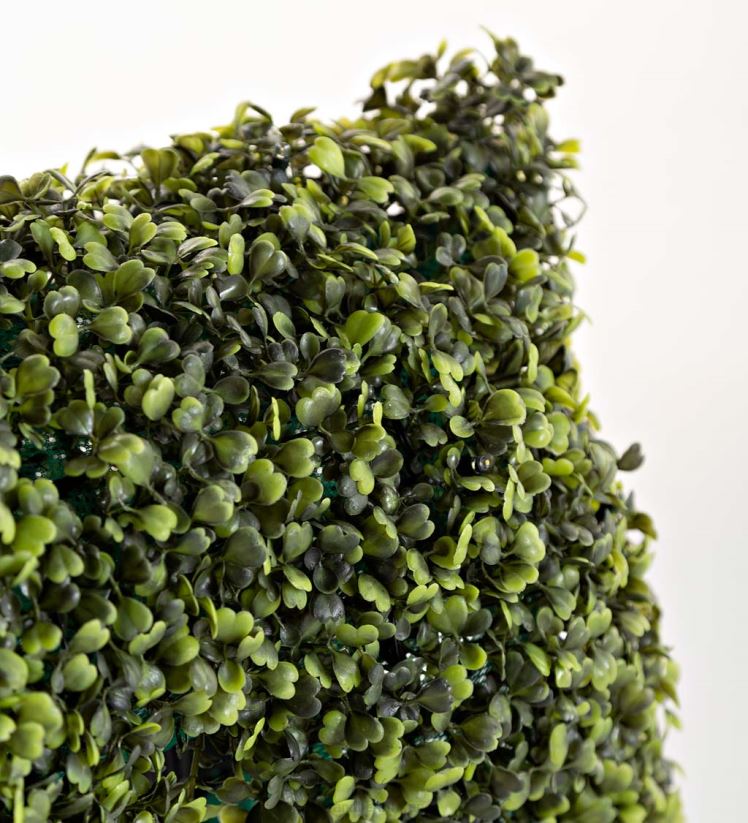 Plow & Hearth articles ménagers Topiaire de renne en buis éclairé 0BNZ1686