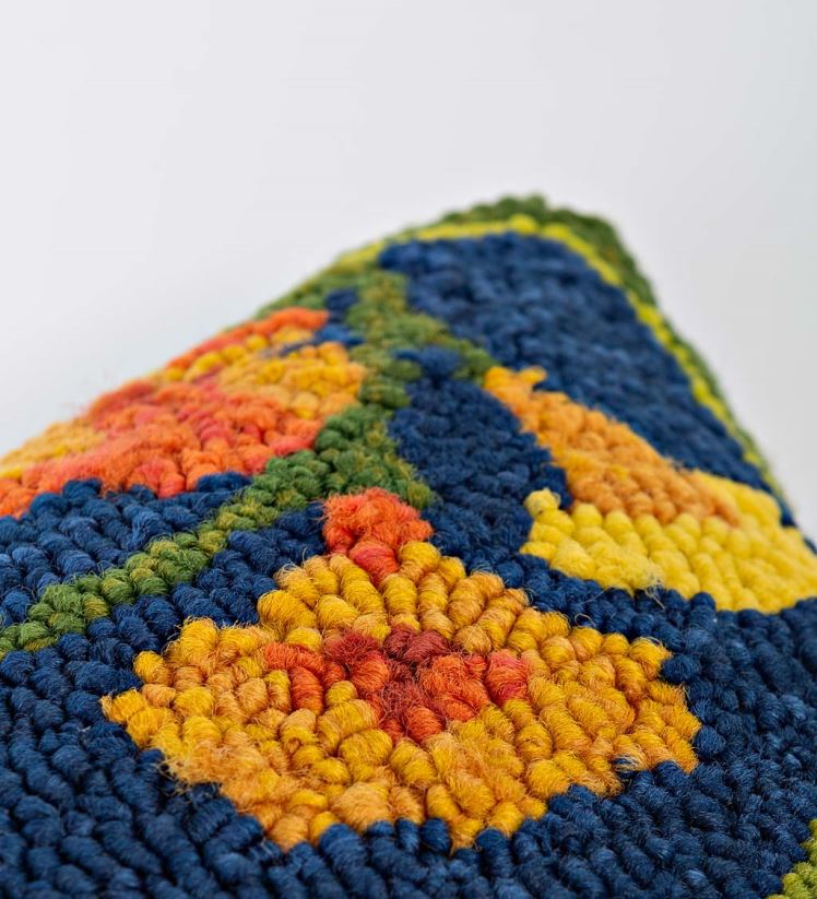 Plow & Hearth articles ménagers Vigne de trompette intérieure/extérieure avec coussin décoratif en polypropylène accroché à un colibri 0BNZ1242