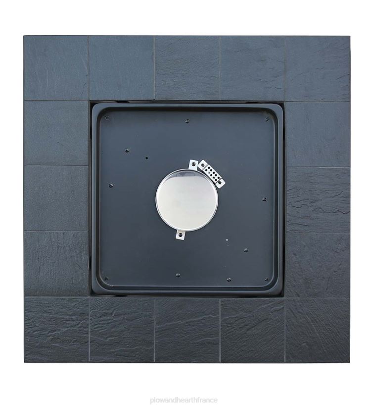 Plow & Hearth articles ménagers Foyer extérieur au gaz propane Brookdale avec manteau en carrelage estampé, 30