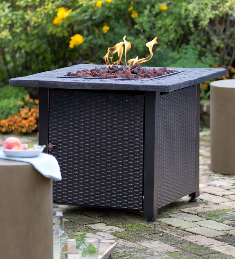 Plow & Hearth articles ménagers foyer au gaz propane en osier 0BNZ1622