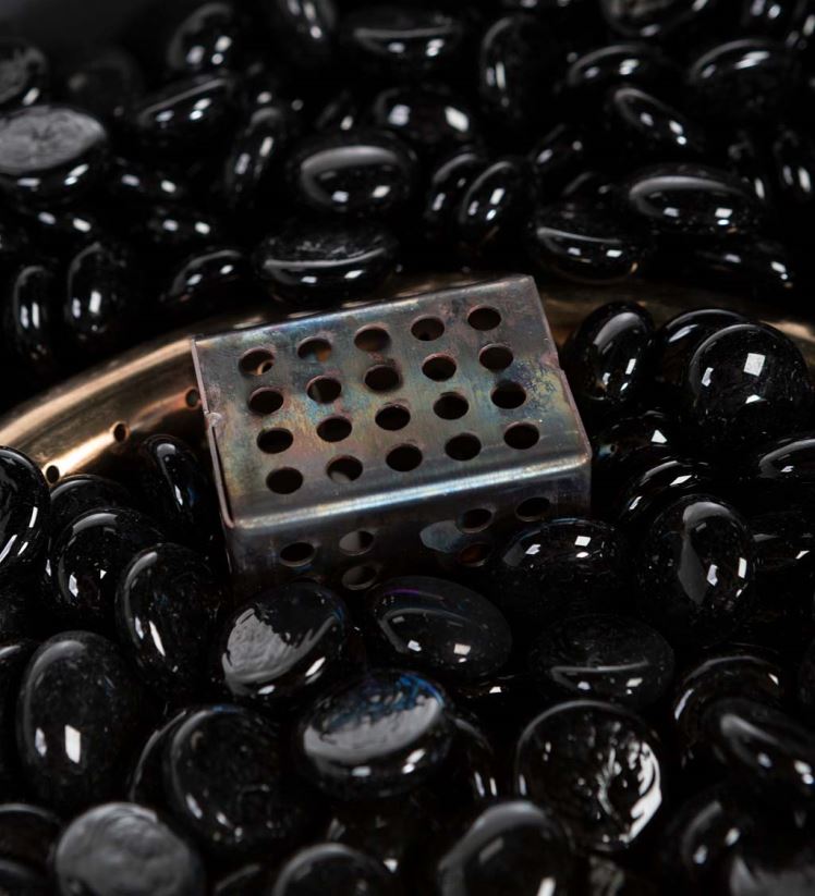 Plow & Hearth articles ménagers Chaises à bascule en osier Syracuse et table d'appoint avec foyer, ensemble de 3 pièces 0BNZ1100