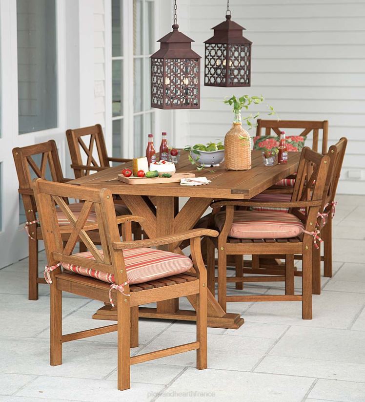 Plow & Hearth articles ménagers Mobilier de salle à manger d'extérieur Claremont, table et chaises en eucalyptus 0BNZ1085