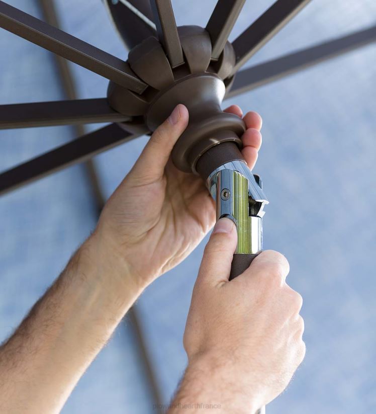 Plow & Hearth articles ménagers parasol de marché classique avec poteau en aluminium, 9' dia. - La marine de minuit 0BNZ1462