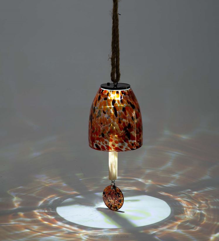 Plow & Hearth cour et jardin Carillon de cloche en verre d'art solaire - rouge 0BNZ107
