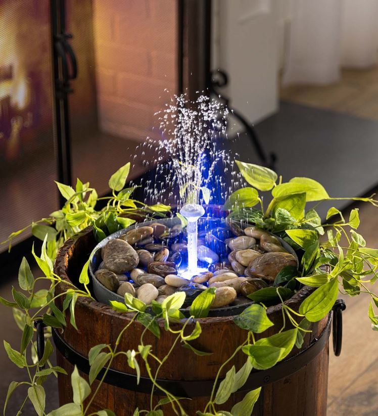Plow & Hearth cour et jardin Kit de fontaine intelligente rechargeable sans fil Hydria 0BNZ91
