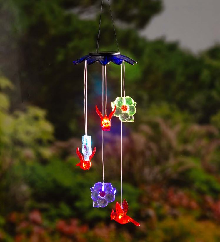 Plow & Hearth cour et jardin mobile solaire aux couleurs changeantes avec cardinaux et fleurs 0BNZ303