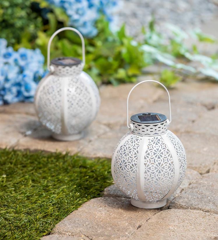 Plow & Hearth cour et jardin mini lanternes solaires découpées, lot de 2 - bronze 0BNZ484