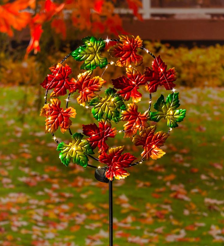 Plow & Hearth cour et jardin Pieu de jardin en feuilles d'érable avec effet de lumière solaire 0BNZ443