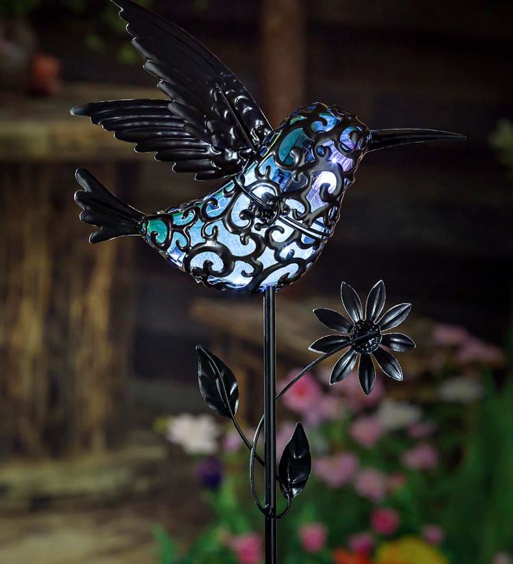 Plow & Hearth cour et jardin Pieu de jardin solaire secret 36