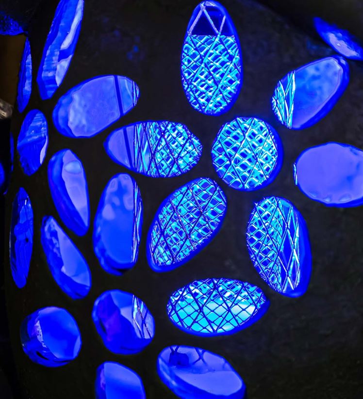 Plow & Hearth cour et jardin statue de jardin solaire anti-insectes - gnome 0BNZ227