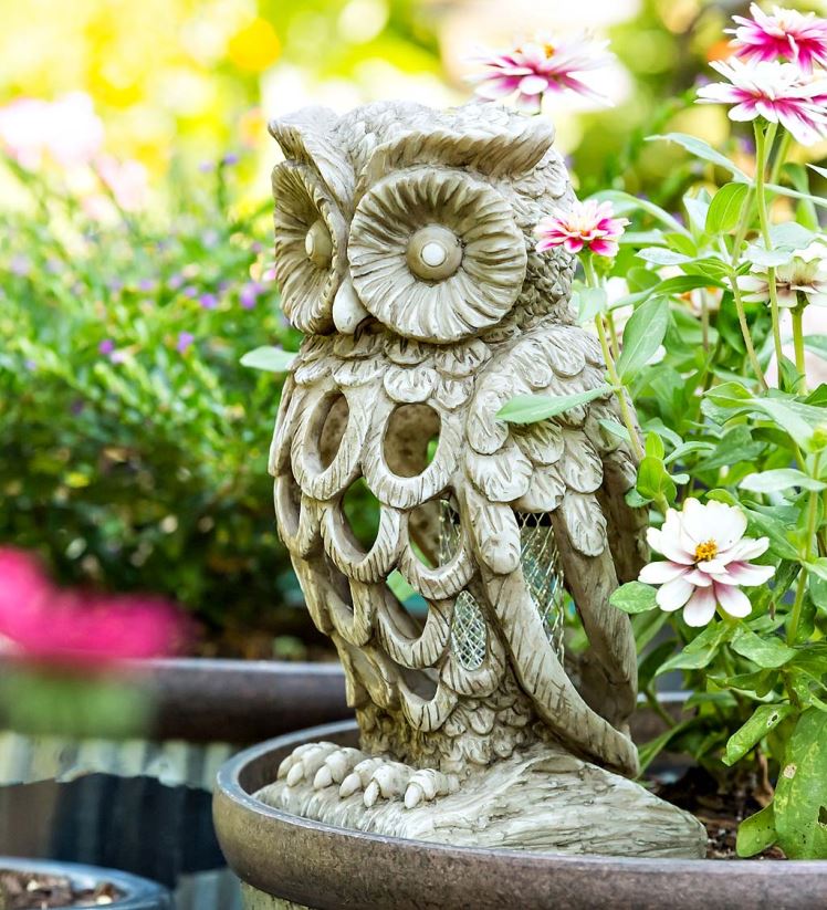 Plow & Hearth cour et jardin statue de jardin solaire anti-insectes - gnome 0BNZ227