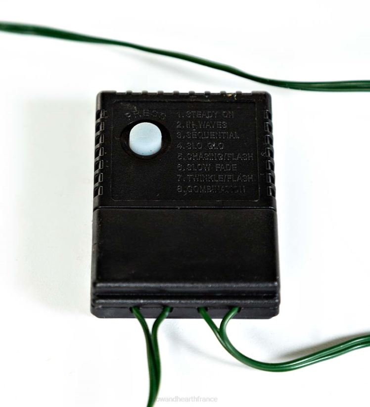 Plow & Hearth saisonniers et cadeaux Sapin de Noël en pin de Keswick avec lumières LED blanc chaud 0BNZ2293