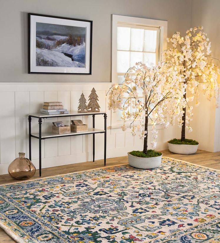 Plow & Hearth saisonniers et cadeaux arbres en bois sculpté avec motif de volutes, lot de 2 0BNZ2190