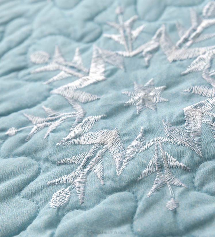 Plow & Hearth saisonniers et cadeaux jeté matelassé en coton avec chutes de flocons de neige 0BNZ2283