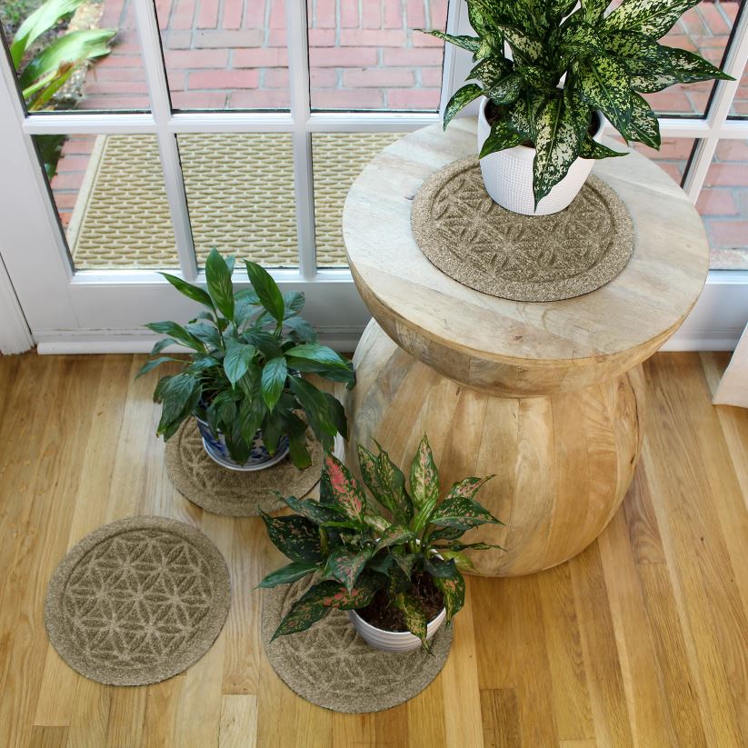 Plow & Hearth tapis et nattes Dessous de plat pour plantes fleur de vie waterhog 12